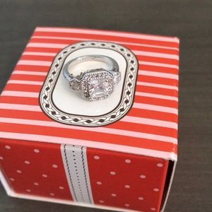 Stella & Dot Deco Cocktail Ring